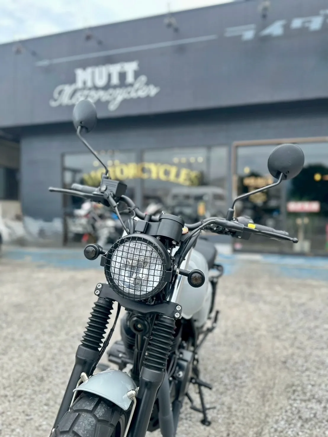 【MUTT】【中古車】