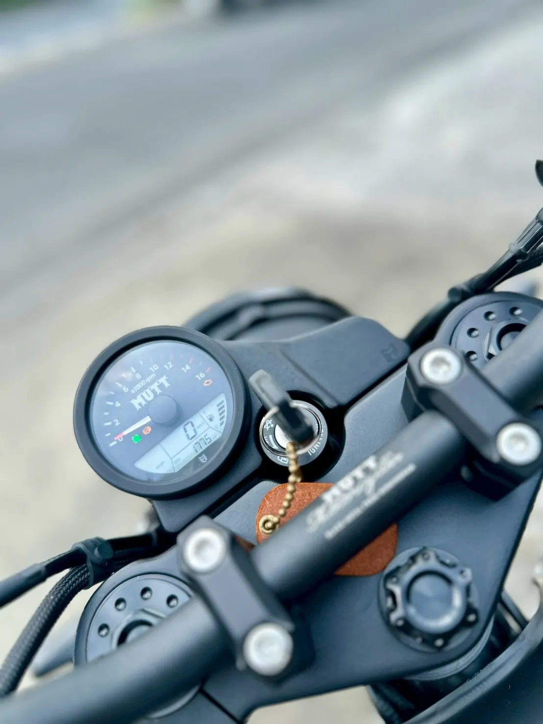【MUTT】【中古車】