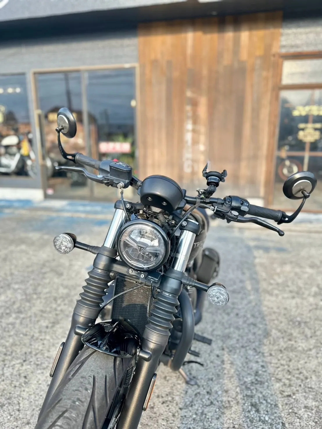 【中古車】【Triumph】