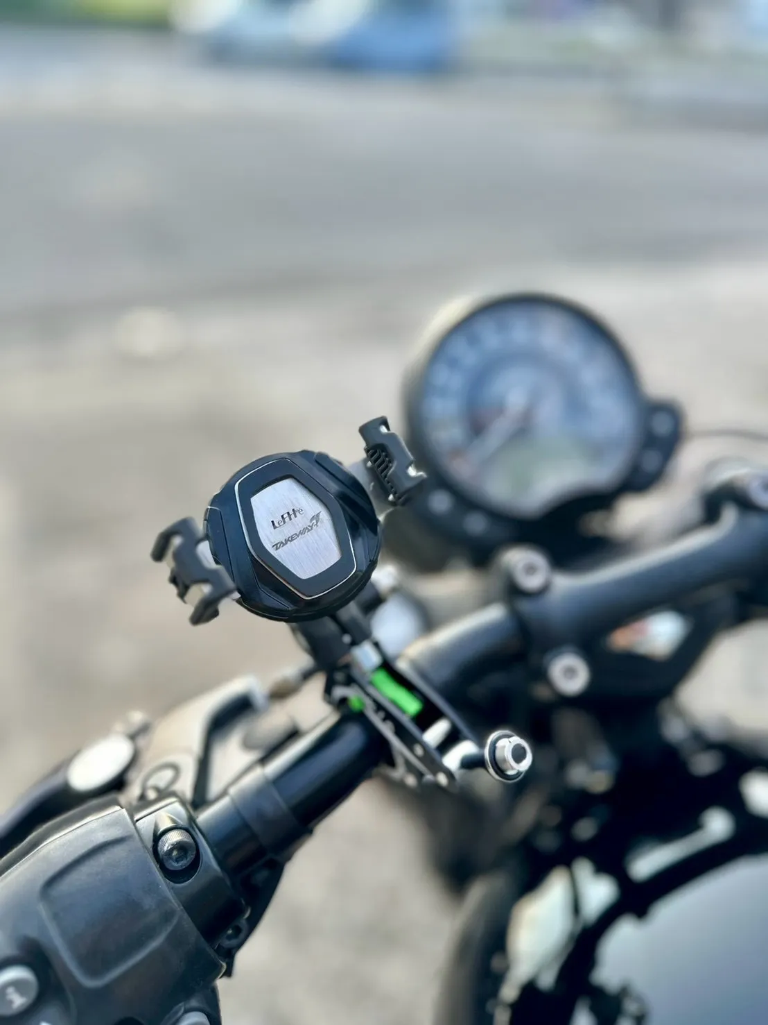 【中古車】【Triumph】