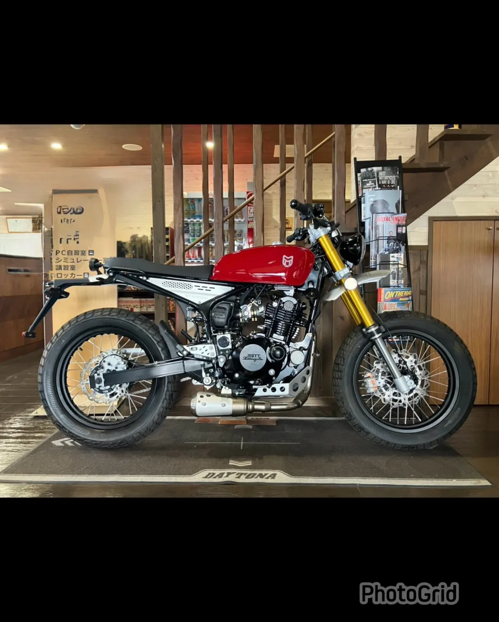 【展示車】